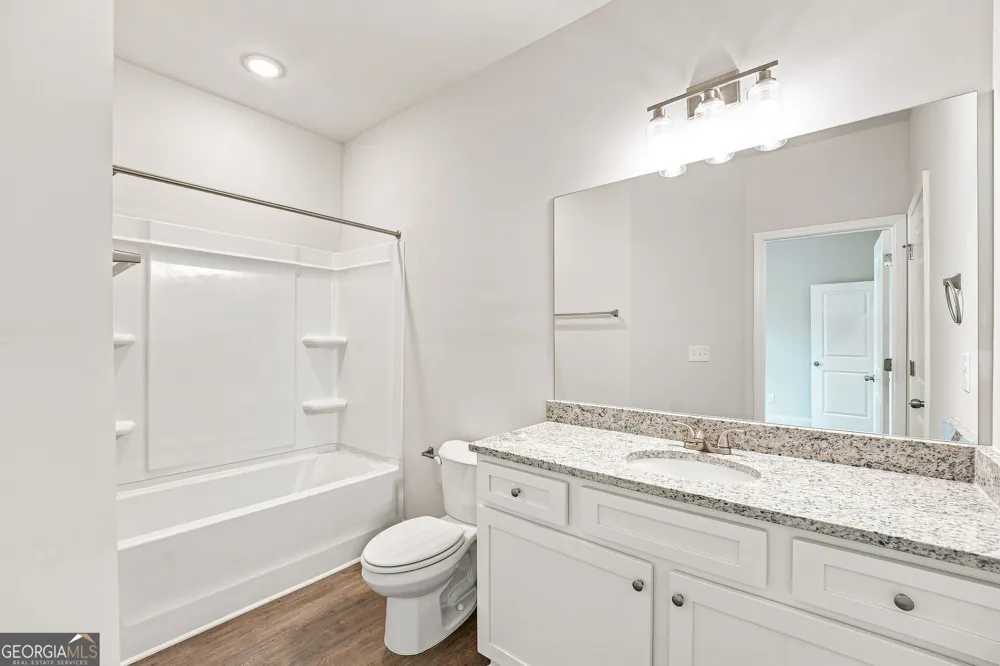 4480 Rivercliffs Way Gray, GA 31032