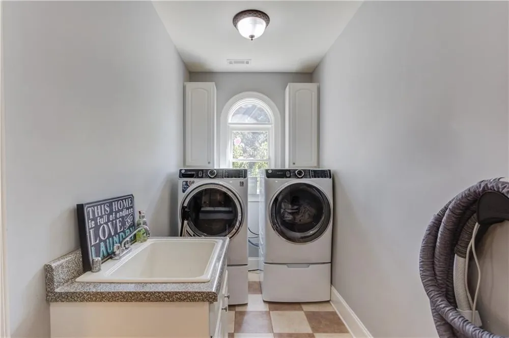 4768 Ardmore Lane Hoschton, GA 30548
