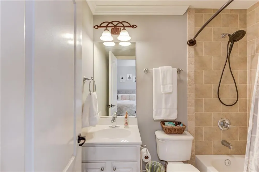 4768 Ardmore Lane Hoschton, GA 30548
