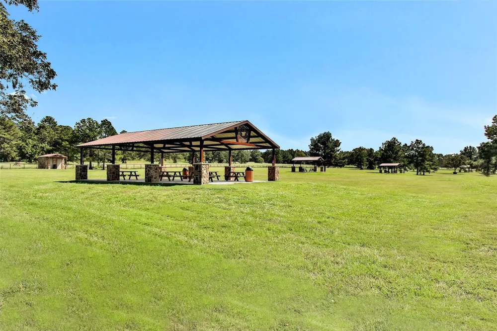 12696 Oak Barrel Road Willis, TX 77378