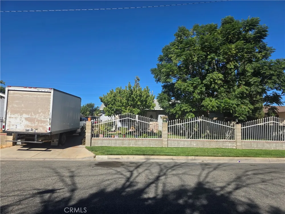 38733 36th E Palmdale, CA 93550