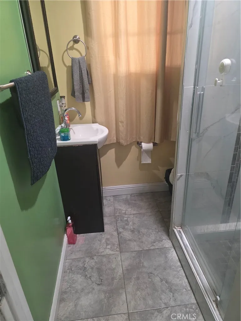 38733 36th E Palmdale, CA 93550
