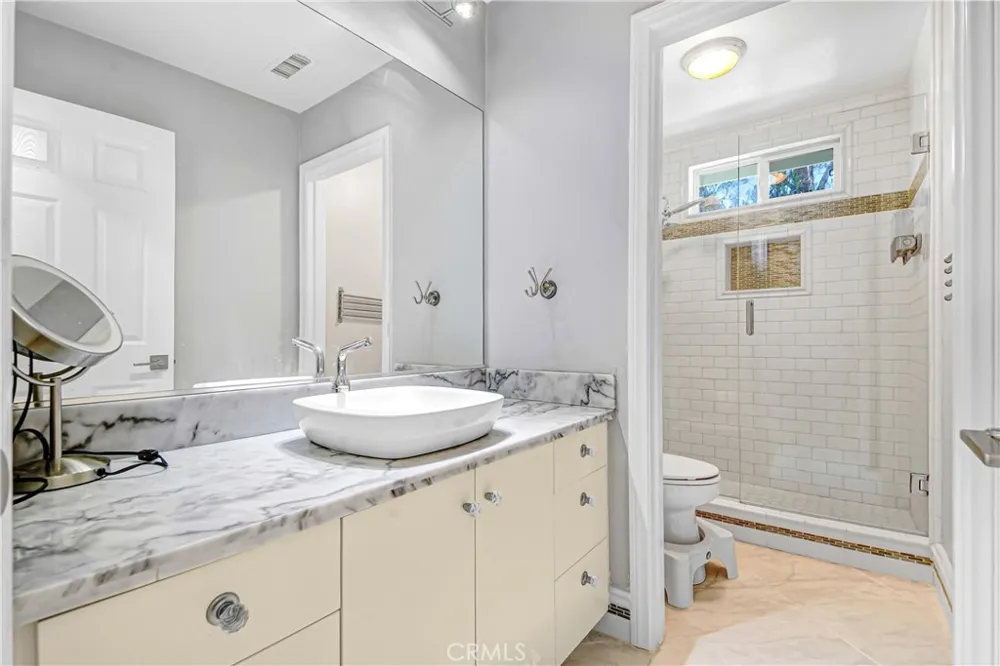 1530 Crestar Court Upland, CA 91784