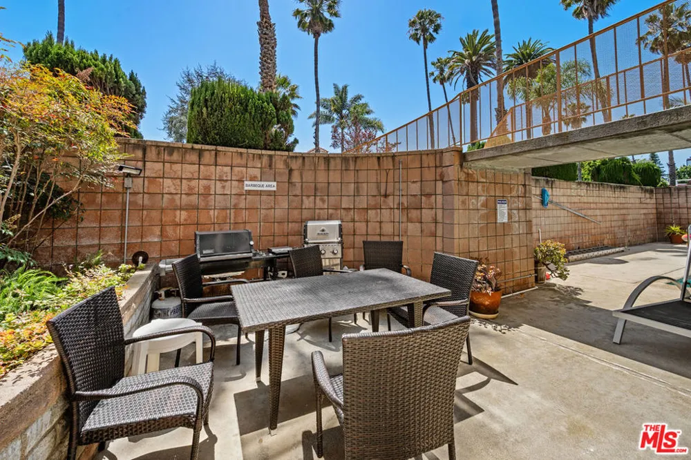833 5th Street #100 Santa Monica, CA 90403