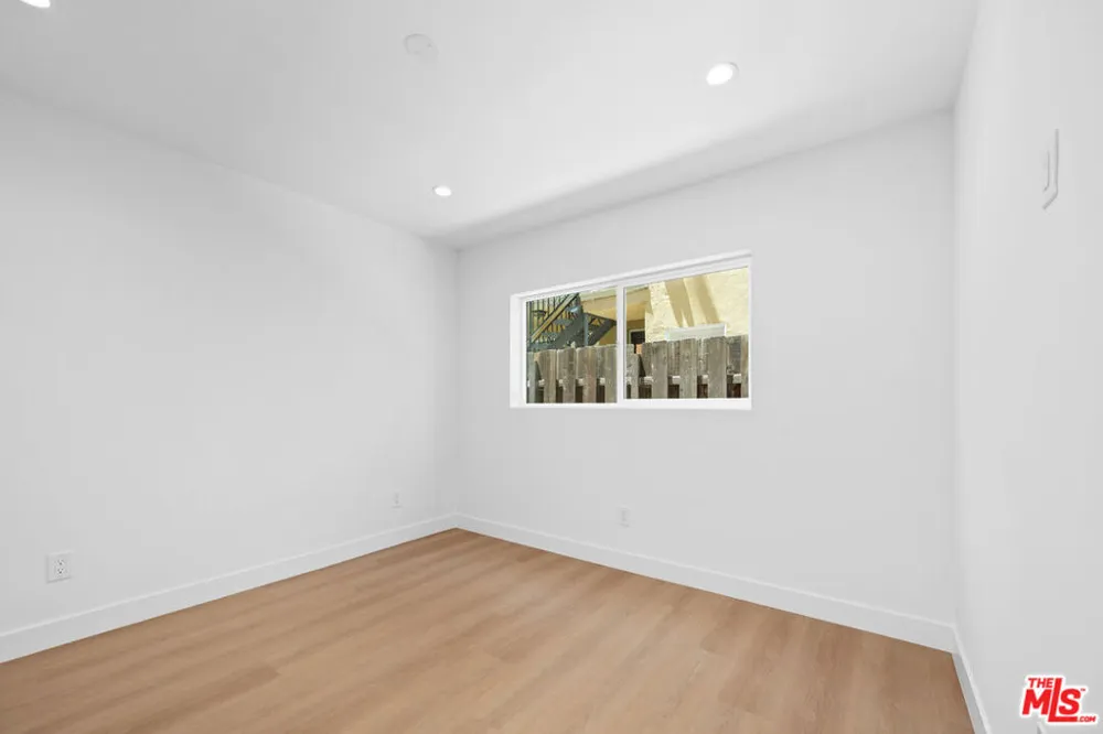 833 5th Street #100 Santa Monica, CA 90403