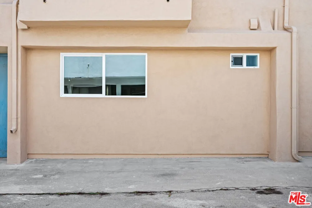 833 5th Street #100 Santa Monica, CA 90403