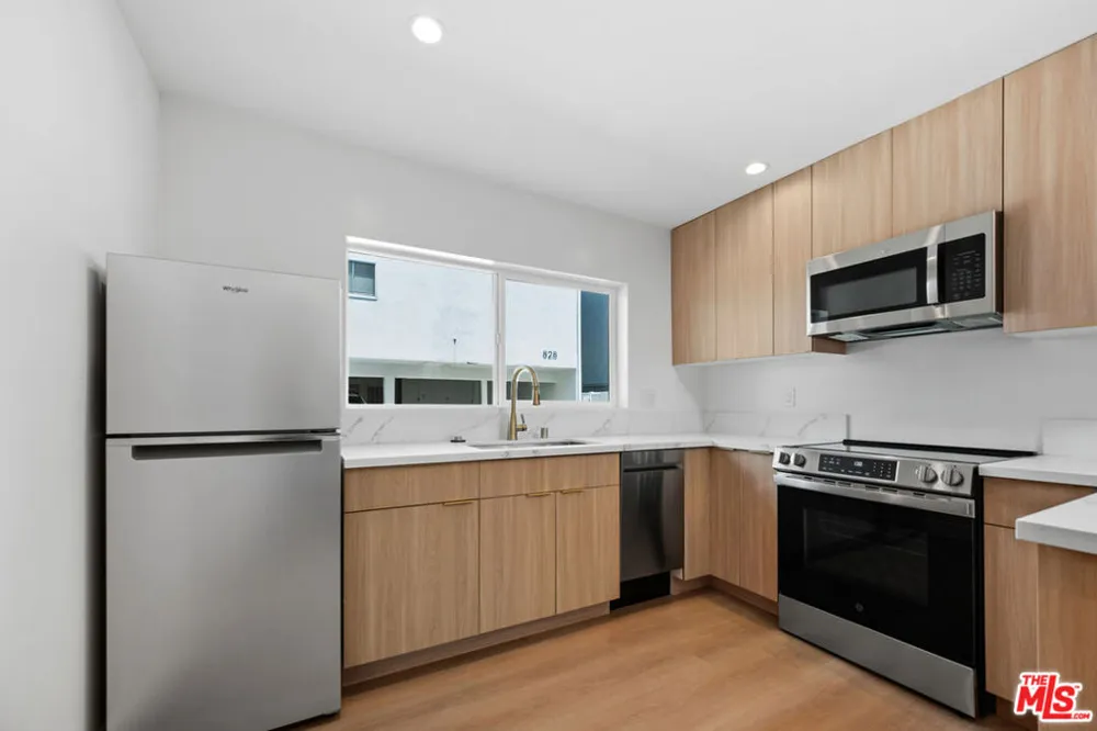 833 5th Street #100 Santa Monica, CA 90403