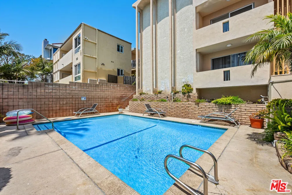 833 5th Street #100 Santa Monica, CA 90403