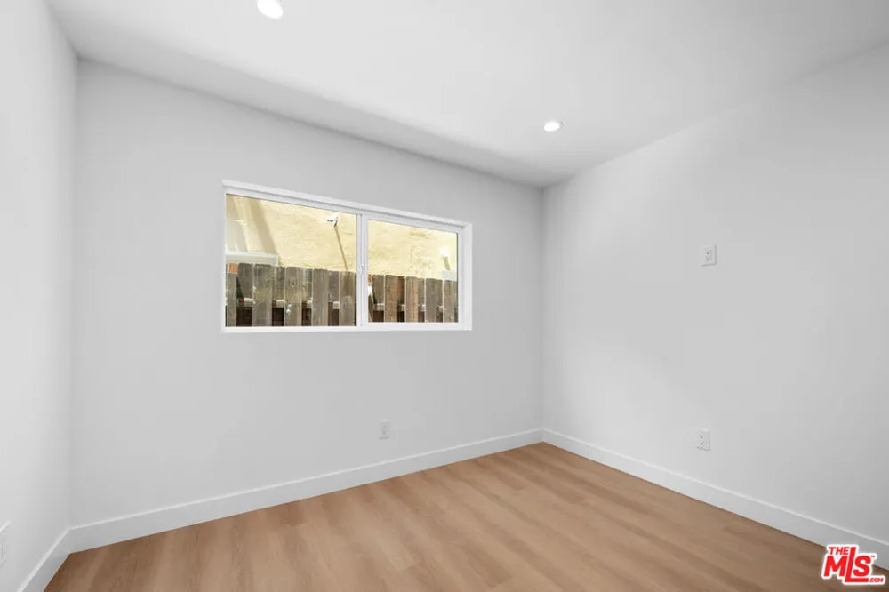 833 5th Street #100 Santa Monica, CA 90403