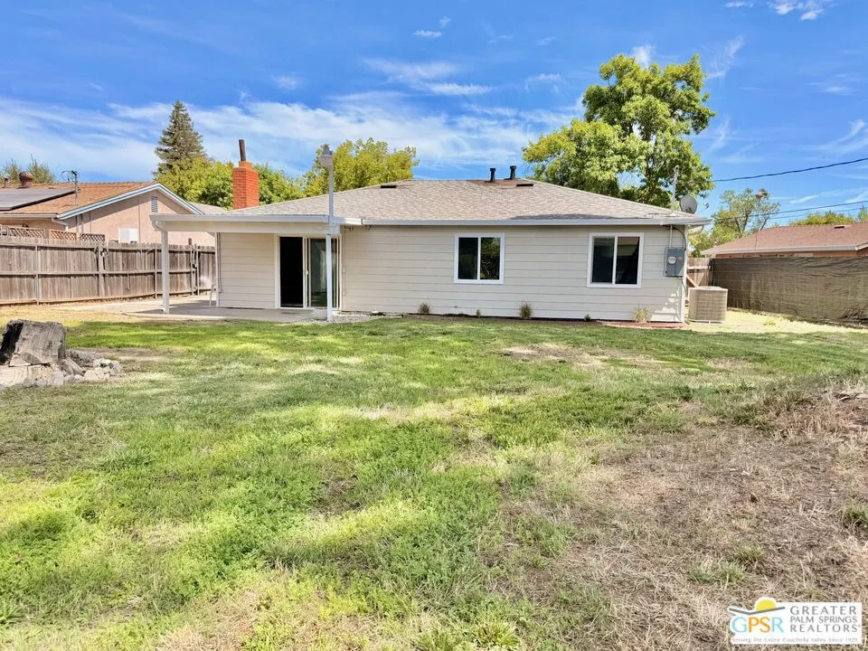 4566 Freeway Circle Sacramento, CA 95841