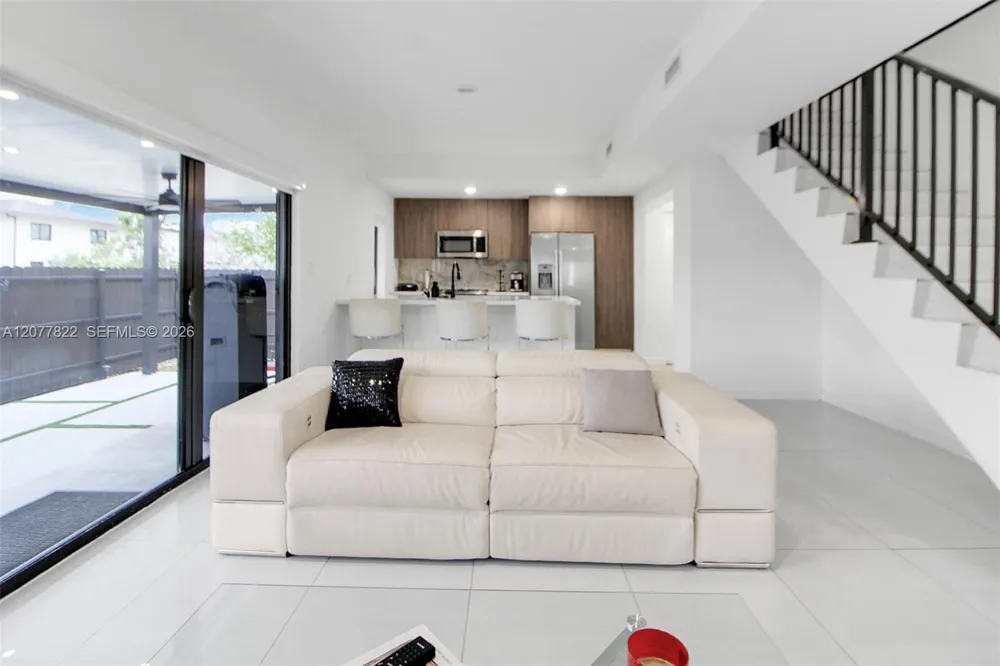 320 NW 13th Ct Florida City, FL 33034