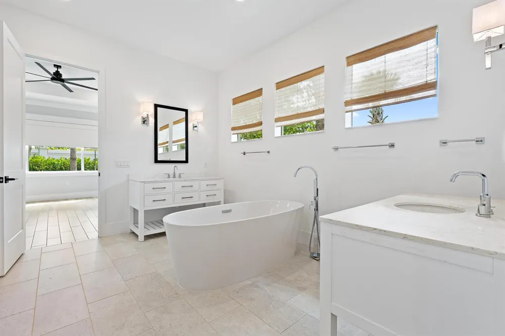 12176 Waterstone Circle Palm Beach Gardens, FL 33412