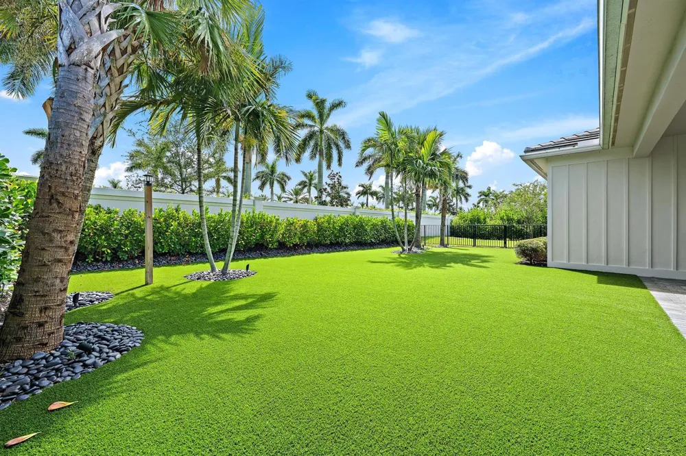 12176 Waterstone Circle Palm Beach Gardens, FL 33412