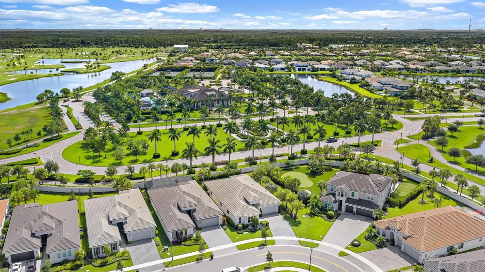 12176 Waterstone Circle Palm Beach Gardens, FL 33412