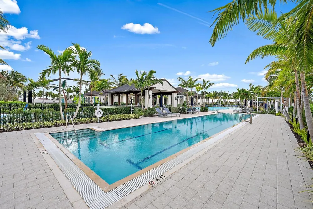 12176 Waterstone Circle Palm Beach Gardens, FL 33412