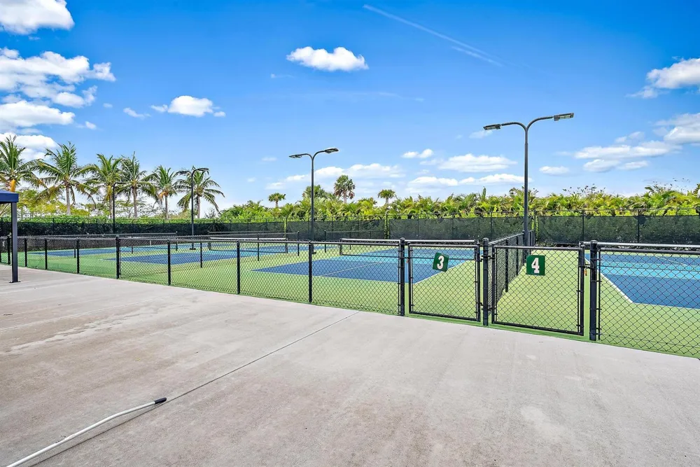 12176 Waterstone Circle Palm Beach Gardens, FL 33412