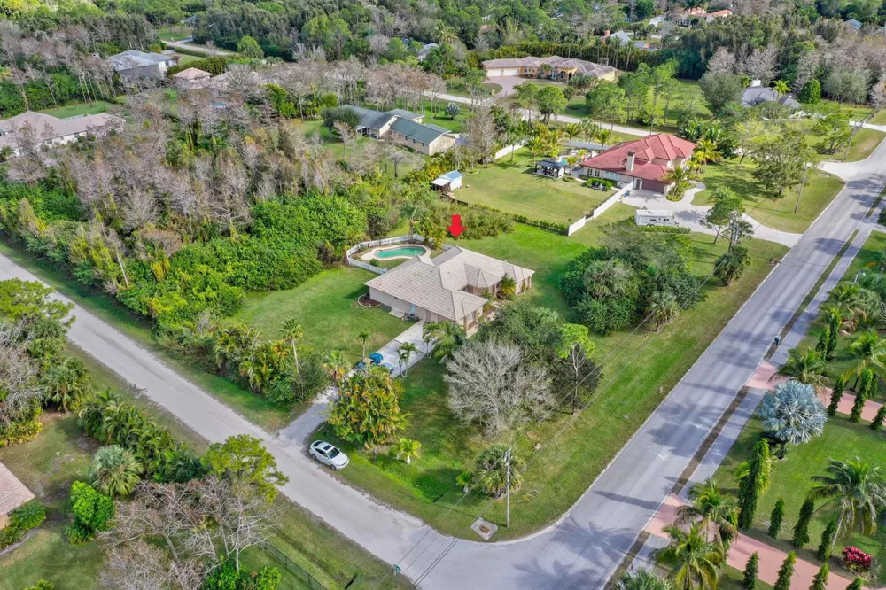 8671 155th Place Palm Beach Gardens, FL 33418