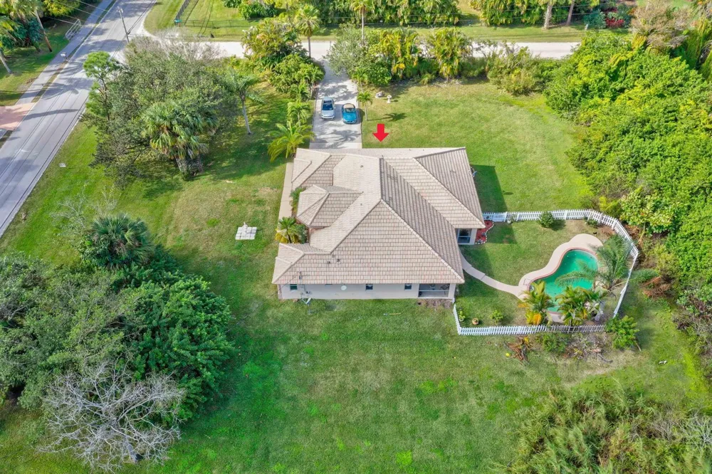 8671 155th Place Palm Beach Gardens, FL 33418