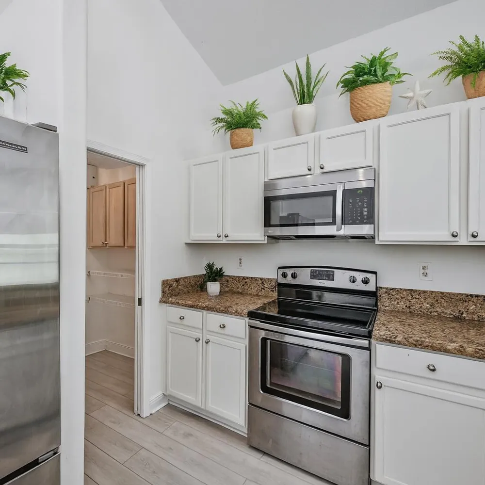 8671 155th Place Palm Beach Gardens, FL 33418