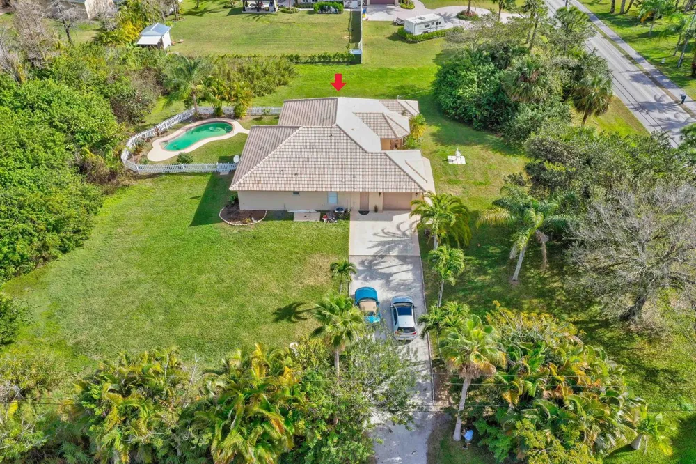 8671 155th Place Palm Beach Gardens, FL 33418