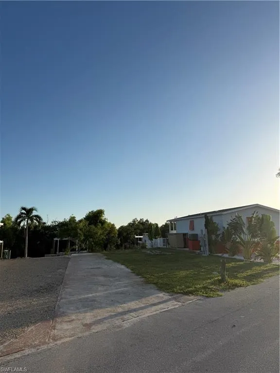 3853 Cherry Lane St. James City, FL 33956