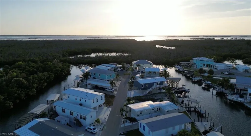 3853 Cherry Lane St. James City, FL 33956