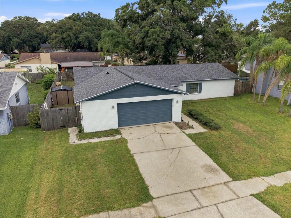 4313 FOXGLEN LANE Tampa, FL 33624