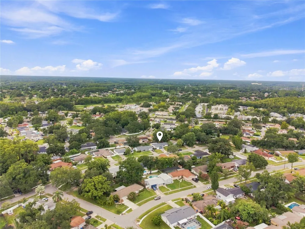 4313 FOXGLEN LANE Tampa, FL 33624