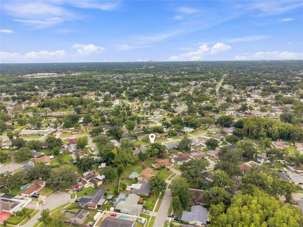 4313 FOXGLEN LANE Tampa, FL 33624
