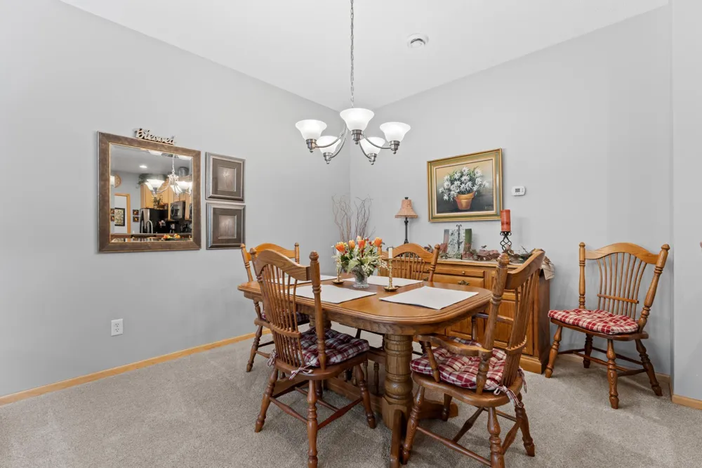 1877 Sandcherry Court NW Rochester, MN 55901