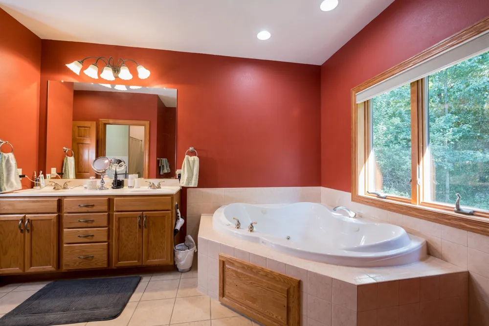 S51 Deer Run Road Mondovi, WI 54755