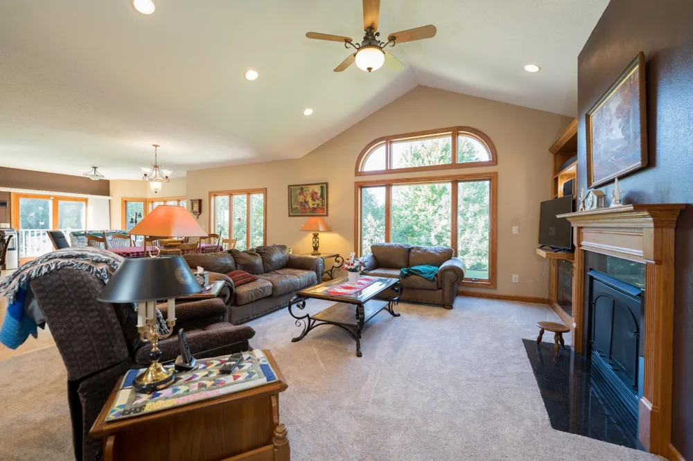 S51 Deer Run Road Mondovi, WI 54755