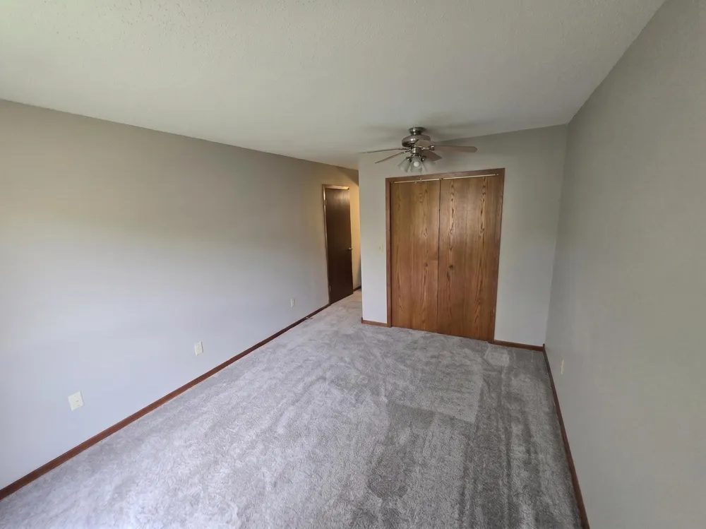 907 11th Avenue S #7 Hopkins, MN 55343