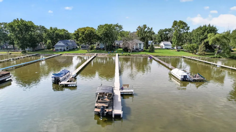 1055 Shore Drive Forest Lake, MN 55025