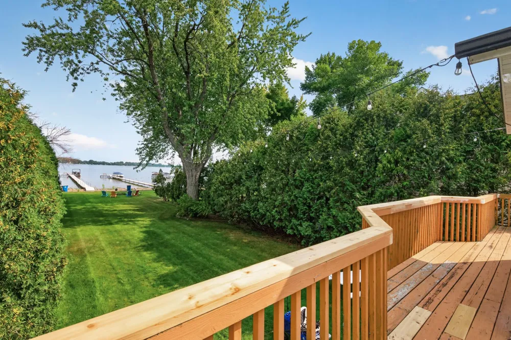 1055 Shore Drive Forest Lake, MN 55025