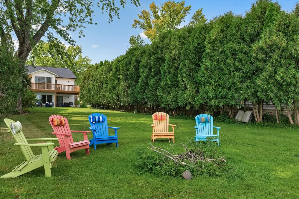 1055 Shore Drive Forest Lake, MN 55025