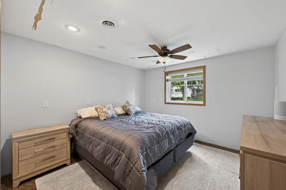 1055 Shore Drive Forest Lake, MN 55025