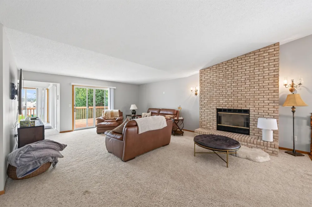 1055 Shore Drive Forest Lake, MN 55025