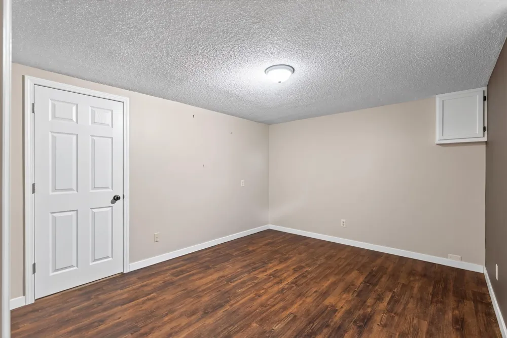 13282 Andrews Avenue Lindstrom, MN 55045