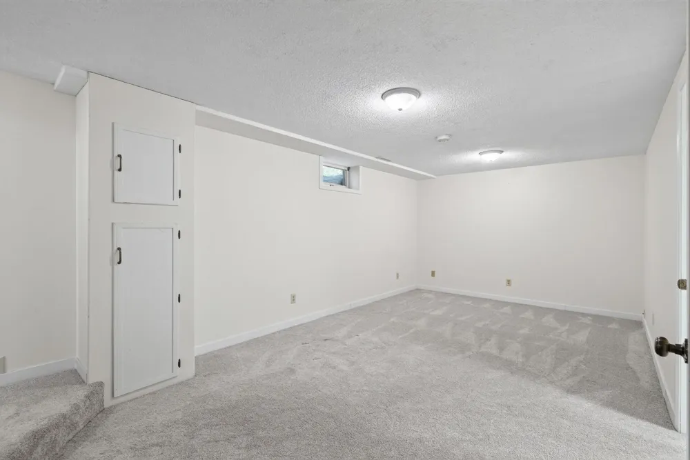 13282 Andrews Avenue Lindstrom, MN 55045