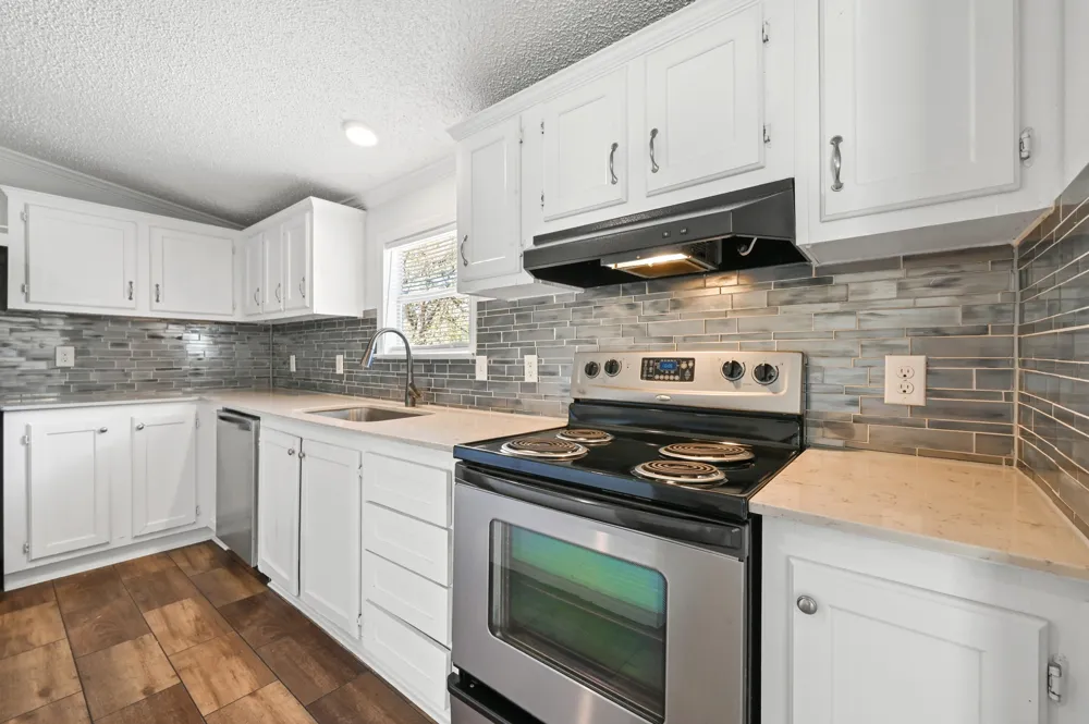 871 Political Road Lockhart, TX 78644