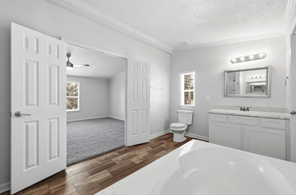 871 Political Road Lockhart, TX 78644