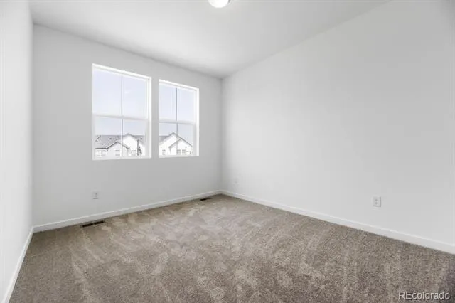 7639 S Mobile Way Centennial, CO 80016