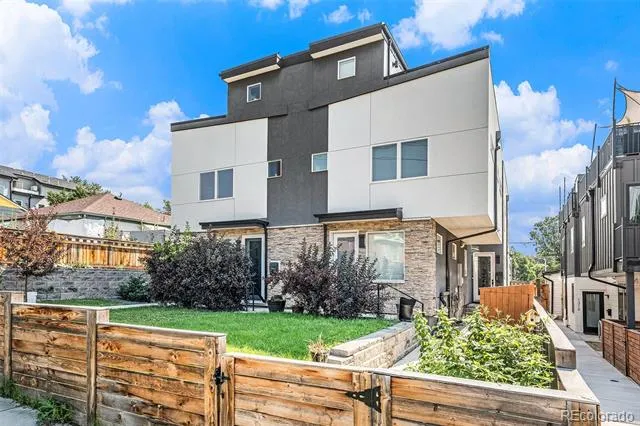 1320 Knox Court Denver, CO 80204