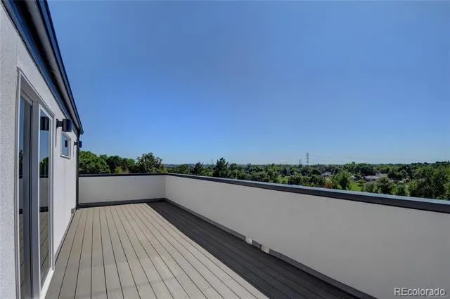 1320 Knox Court Denver, CO 80204