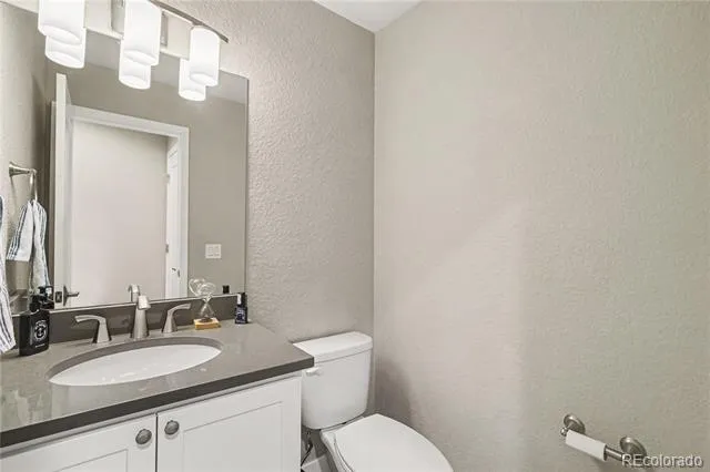 8672 W 49th Place Arvada, CO 80002