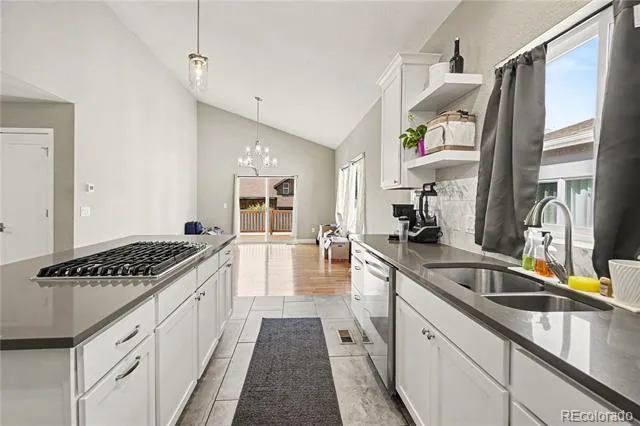 8672 W 49th Place Arvada, CO 80002