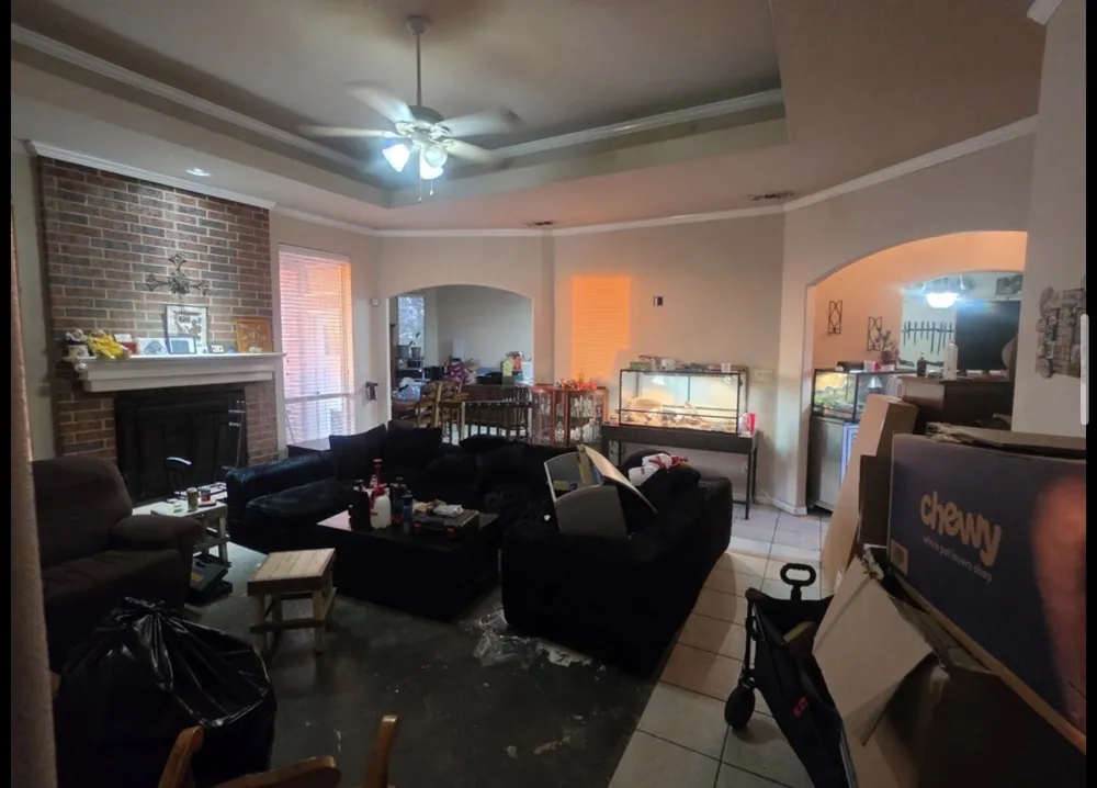 2727 W Ridgeview Circle Kaufman, TX 75142