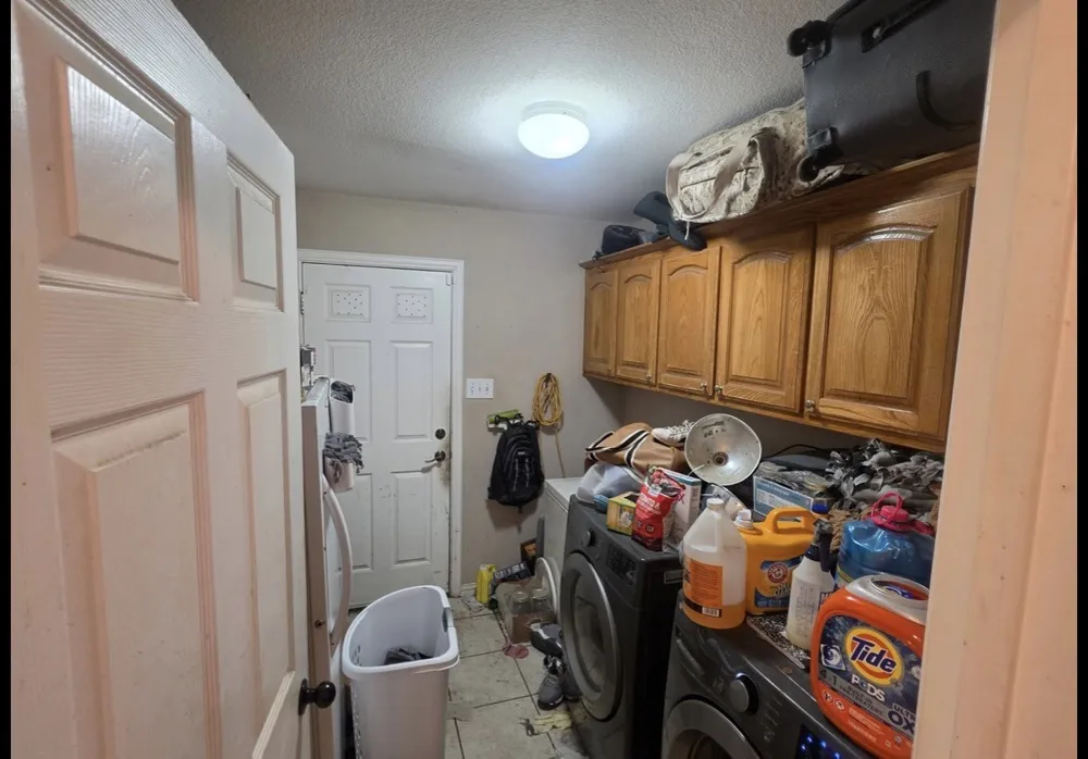 2727 W Ridgeview Circle Kaufman, TX 75142