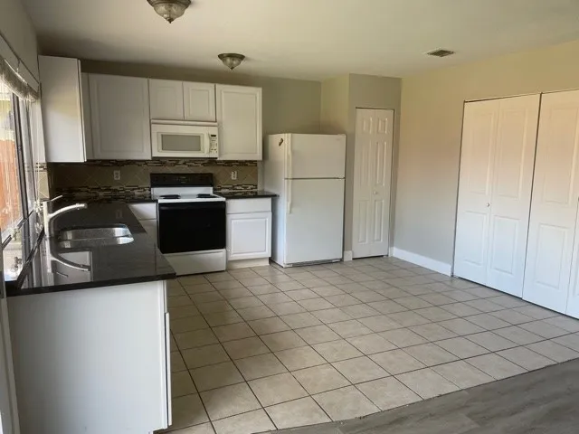 4921 Ashlock Drive The Colony, TX 75056